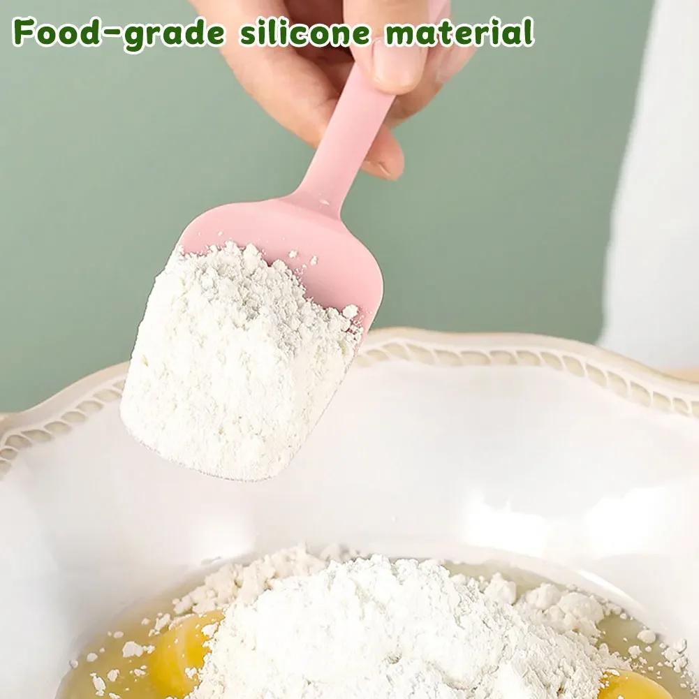 High Temp Resistant Silicone Spatula Cream Scoop Non-stick Kitchen Tool for Baking & Daily Cooking