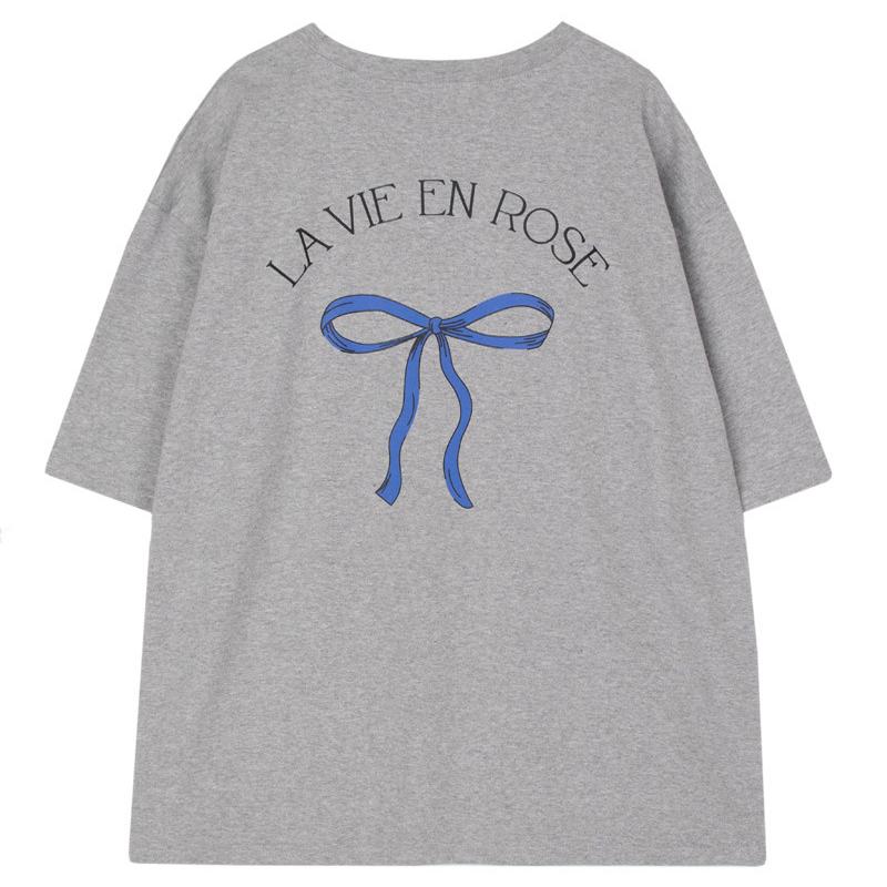 

Весенне-летняя повседневная свободная женская футболка с коротким рукавом с принтом сзади и бантом One Size серый