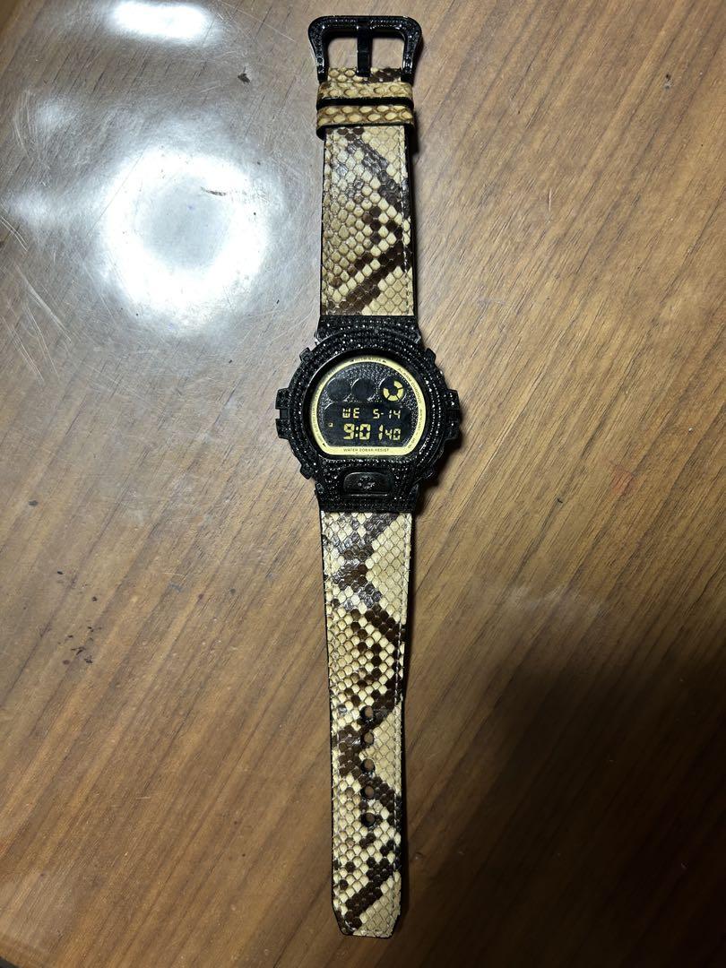 

[USED] Custom G-SHOCK watch with python pattern strap