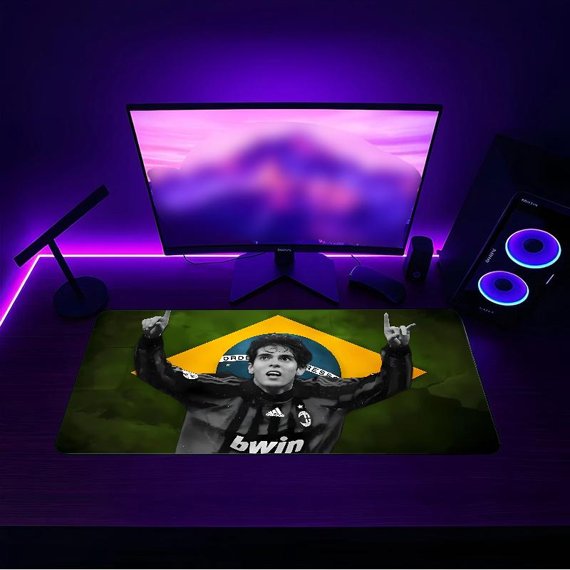 kaka (5) Mouse pad with a non slip rubber base suitable for home offices and an ideal gift for gamers
