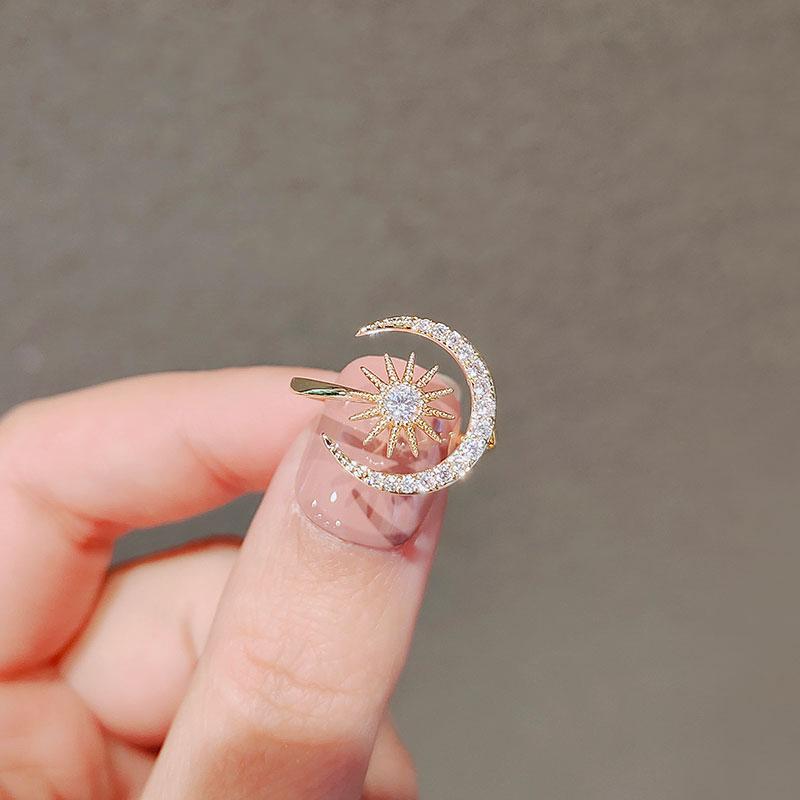 

Кольцо Звезда Луна Высокий класс Легкая роскошь с Нишевым дизайном в холодном стиле Открытый рот