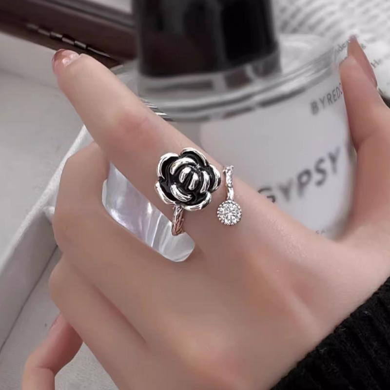 Einzigartiger Vintage Kamelienring für Damen Stilvolles Verstellbares Offener Finger Modeaccessoire