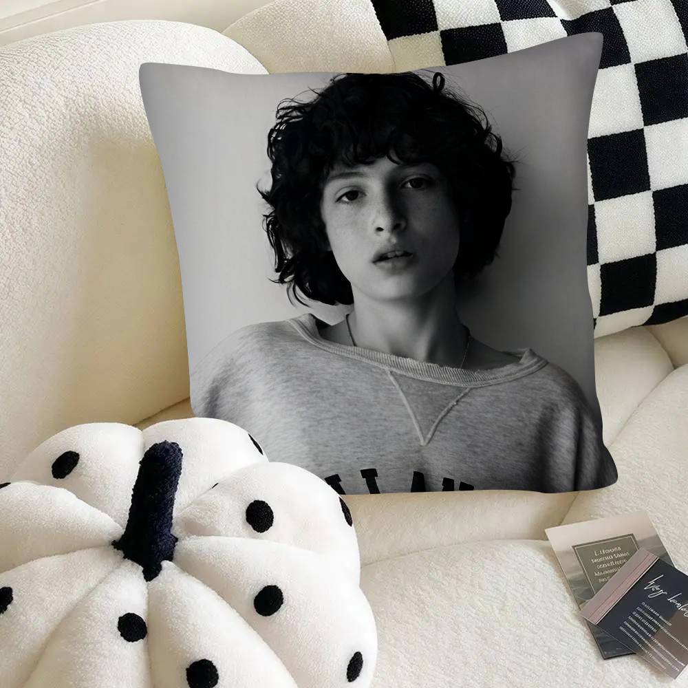 Schauspieler Finn Wolfhard Kissenbezug Mode Quadratischer Kissenbezug Schlafzimmer Sofa Raum Ins Dekoration Freizeit