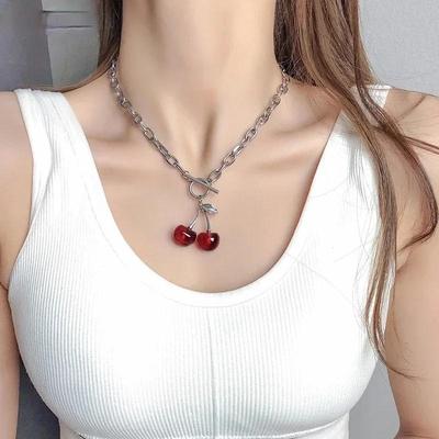 Punk Red Black Cherry Pendant Metal Clavicle Chain Choker Náhrdelník Dívky Narozeninové Šperky Módní Dámské Šperky Doplněk