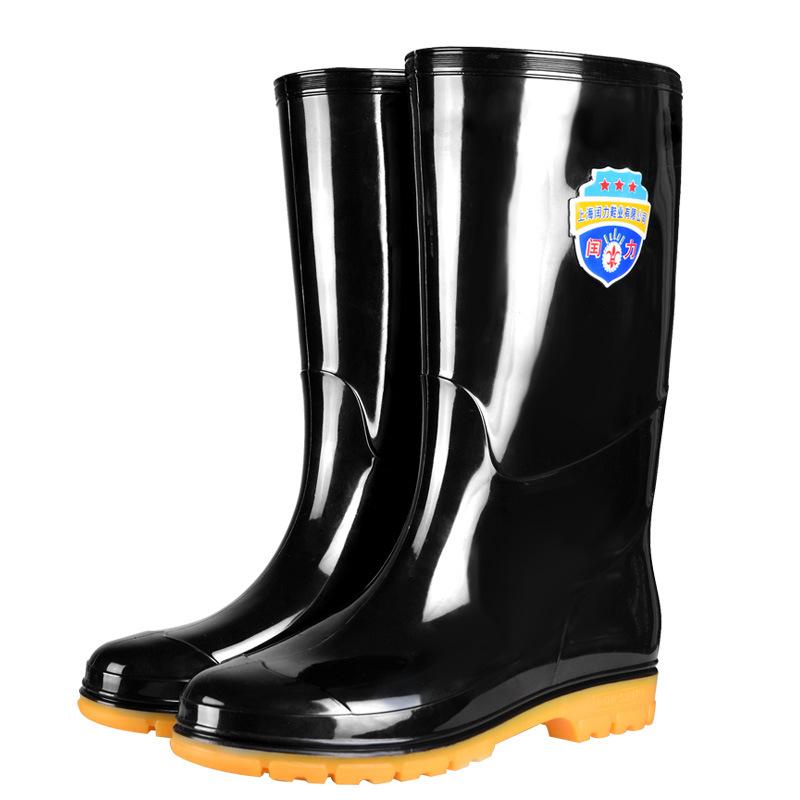 Extra large size water boots men's bundle short rain shoes labor insurance medium tube water shoes velvet rubber shoes high rain boots fashionable men