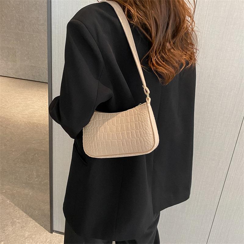 2024 Trendy Women's Summer Underarm Bag: Elegant Single Shoulder Handbag