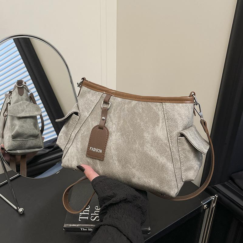 Autumn and winter new high-end commuter armpit bag fashionable versatile women's casual messenger single