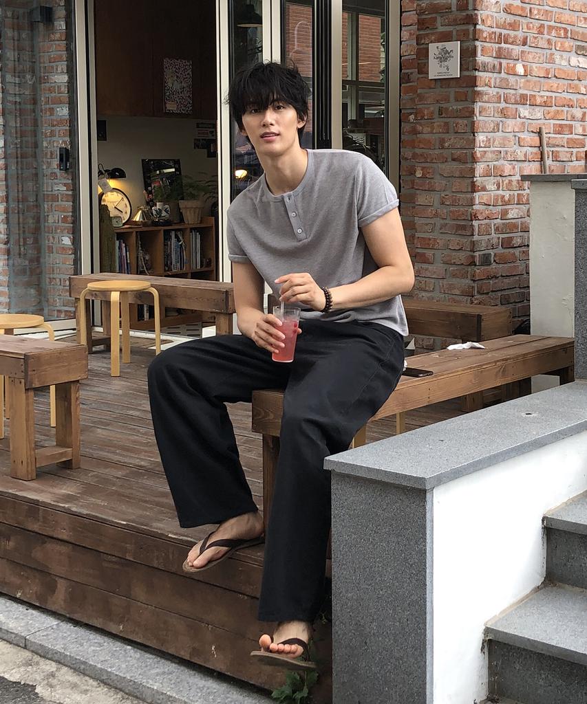 Dei Semi-Crop Henley Neck Waffle Short Sleeve T-Shirt_4 Color