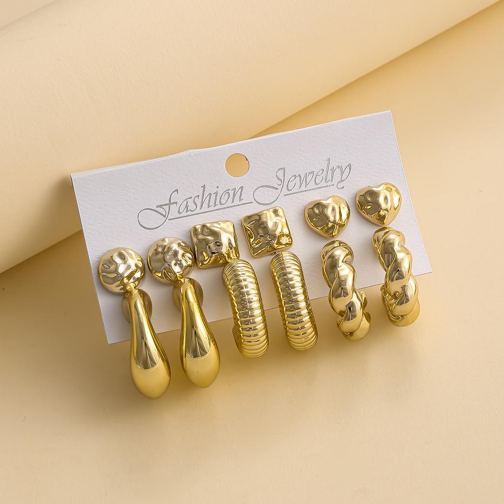 Punk CCB Heart-shaped Square Stud Earring Fashion Women's Irregular C-shaped Earrings Elegant Women's Daily Commuting Zircon