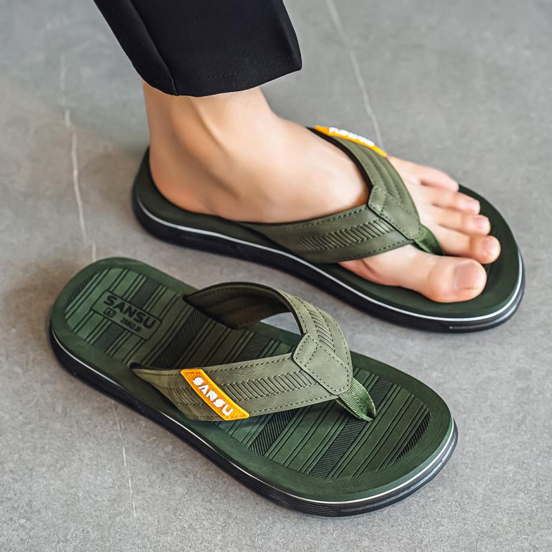 Flip-flops men's summer wear new non-slip pinch slippers men's trend outdoor beach shoes cool slippers