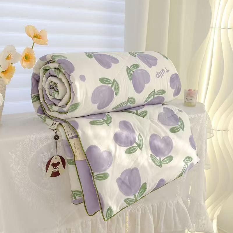 Rabbit Bear Dinosaur Strawberry Print Washed Cotton Summer Air Quilt Conditioner