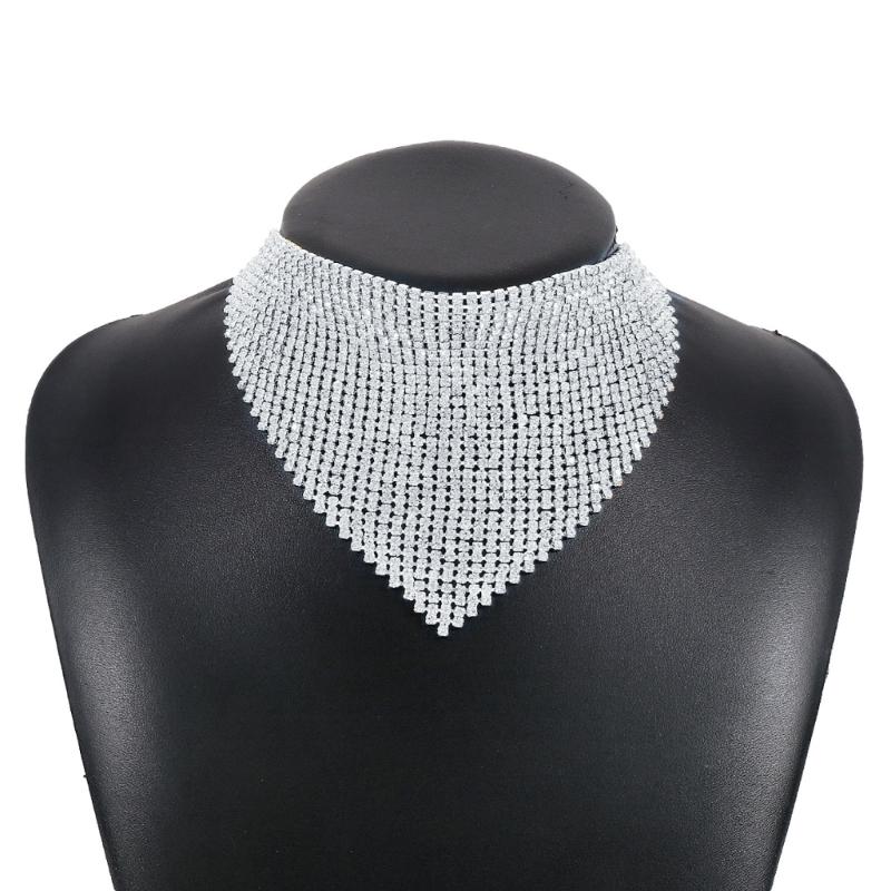 Retro Multi-row Flash Diamonds Bib Necklace Exaggerated Geometric Triangle Full Rhinestones Clavicle Chain for Female