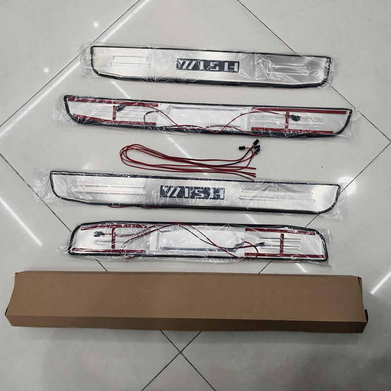 LED Stainless Steel Door Sill Trim for Toyota Ipsum 2003.