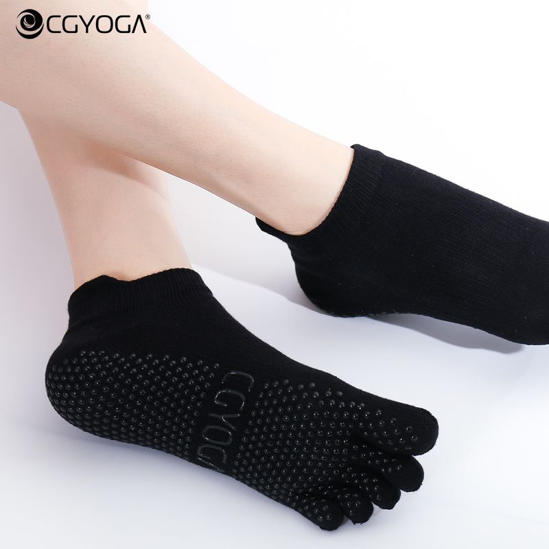 

Cgyoga Professional Non Slip Pilates Yoga Socks Indoor Sports Fitness Trampoline Toe Socks High Altitude Yoga Women s Socks Black