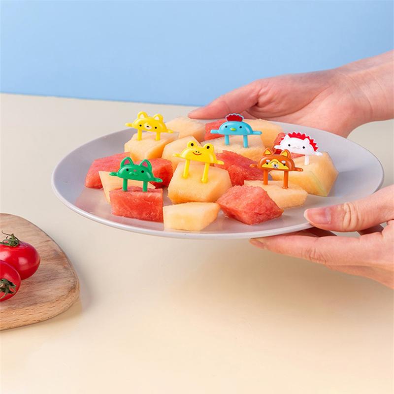 6Pcs Cartoon Animal Fruit Fork Cute Dessert Food Fork Chick Fox Frog Bento Fork