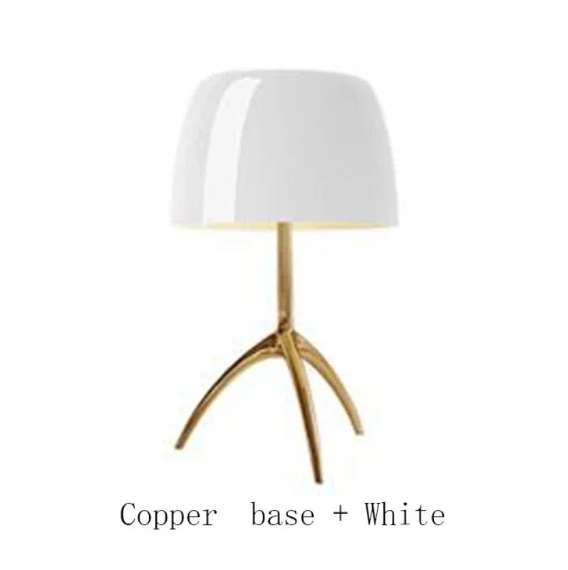 Nordic Italian Designer Table Lamp Modern Desk Lamp for Bedroom Bedside Study Decoration Lamp Living Room LED Glass Desk Light