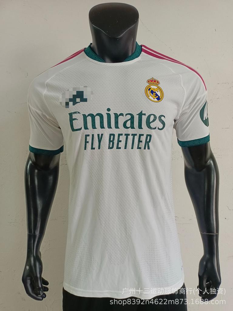 Klubjátékos Kiadás Labdarúgópólók Barcelona Atletico Madrid Liverpool Arsenal Bayern Paris Real Madrid Mezek