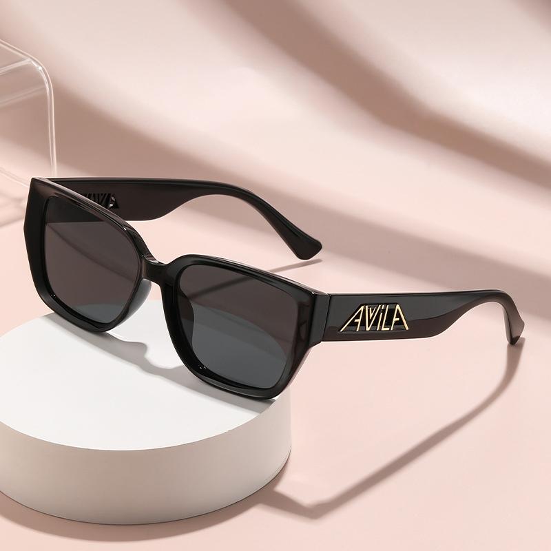 Large Frame Trendy Sunglasses Wide Foot Hollow Letters Sunglasses Women's Fashion Square Frame Sunglasses