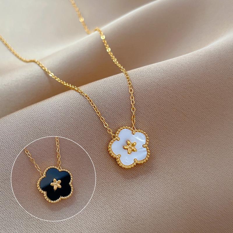 Five-Leaf Flower Double-Sided Minimalist Wind Furnace Real Gold Necklace Female Collarbone Chain With