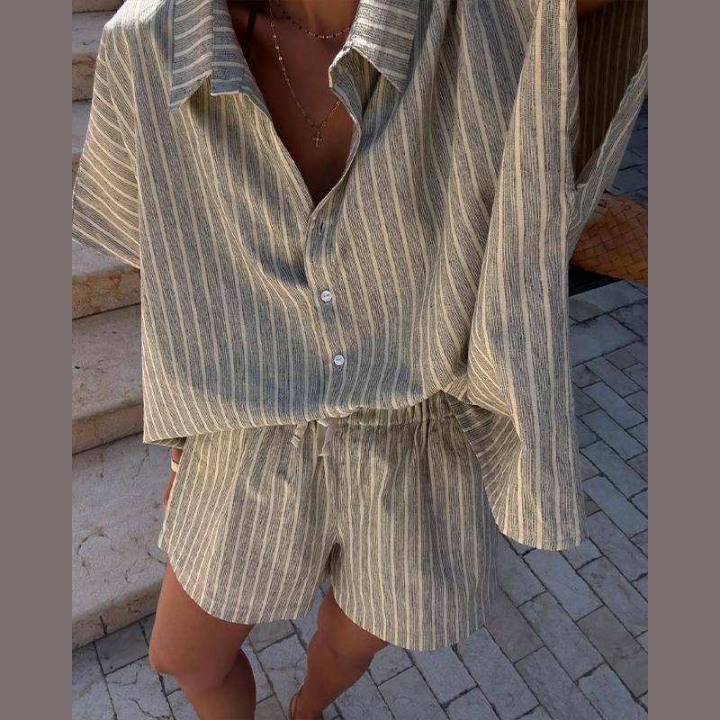 Striped Shirt Shorts Set Spring/Summer 2025 New Fashion Women's Comfort and Leisure 2-piece Set Loose Retro Versatile