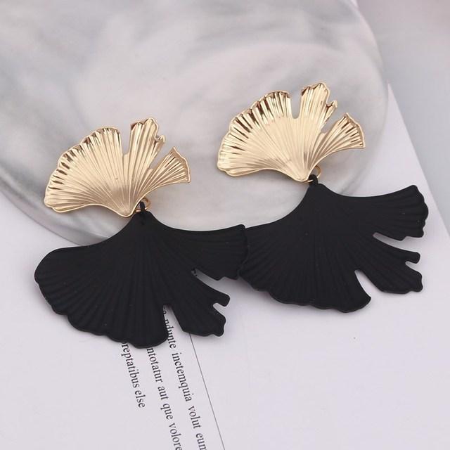 Fashion Geometric Gold Color Ginkgo Biloba Leaf Shape Drop Earring Creative Personality Simple Punk Woman Dangle Earring Jewelry