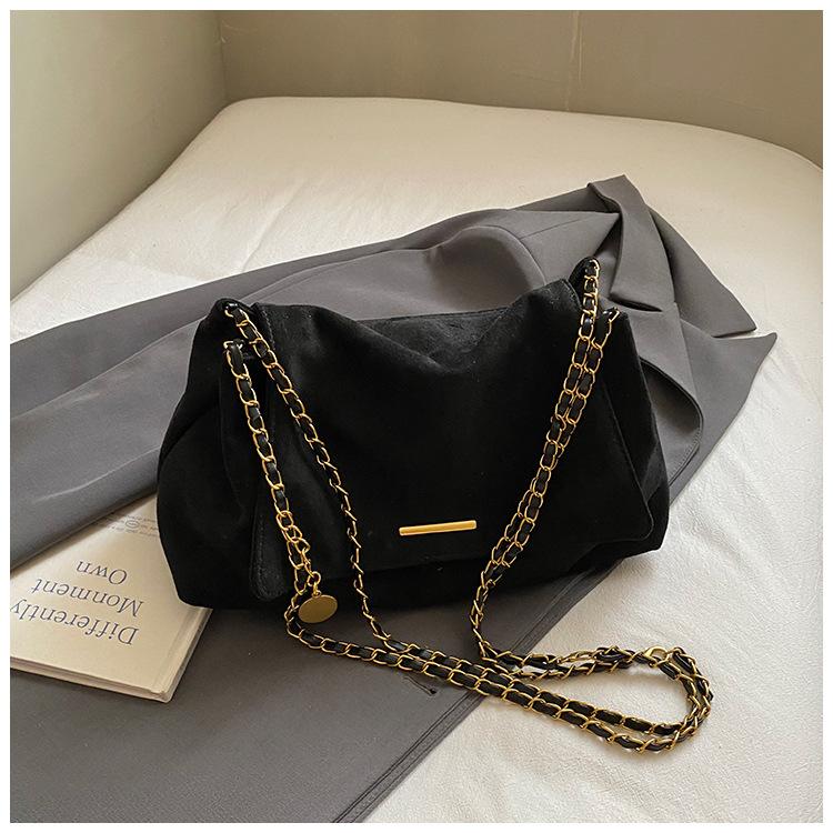 Korean Version of Large-capacity Tote Bag Women's 2025 New Autumn Texture Chain Shoulder Commuter Bag Retro Messenger Bag