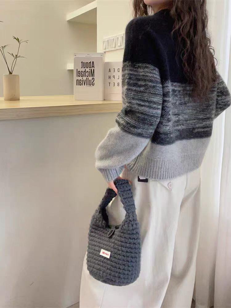 2026 Autumn/Winter Korean Style Color Block Retro Wool Sweater - Round Neck, Thick Knit, Loose Pullover Women's Top