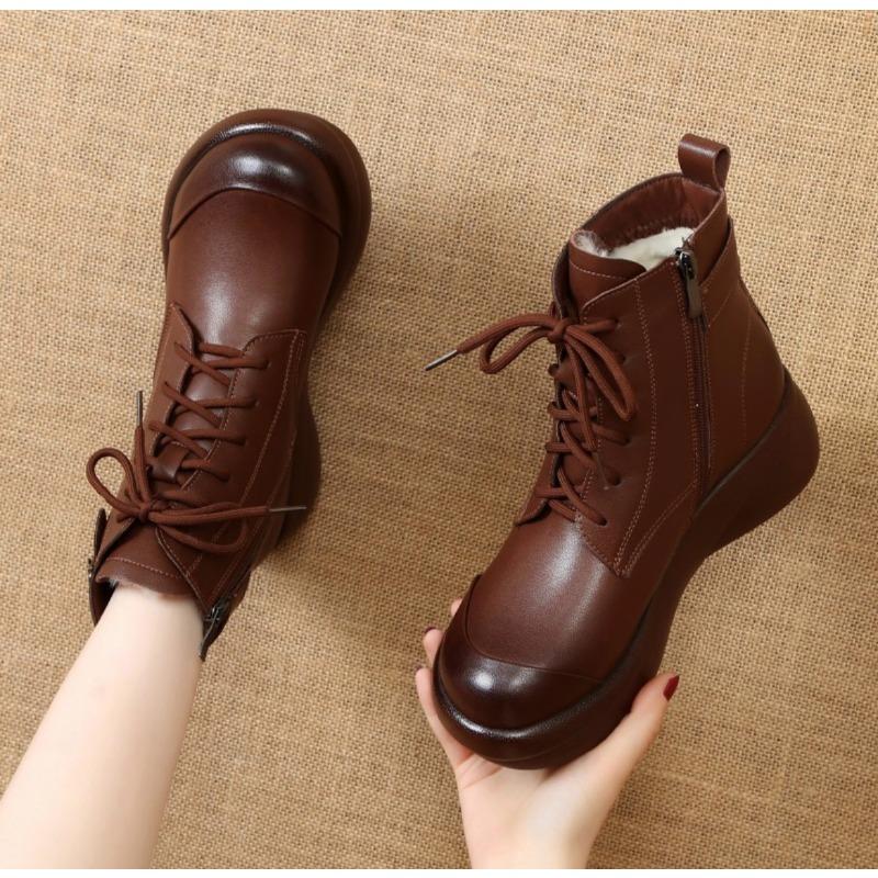 Women's Retro Chunky Sole Martin Boots Soft Leather Lace Up Ankle Boots with Buckle,Plush Lined for Autumn Winter,Round Toe Platform Booties