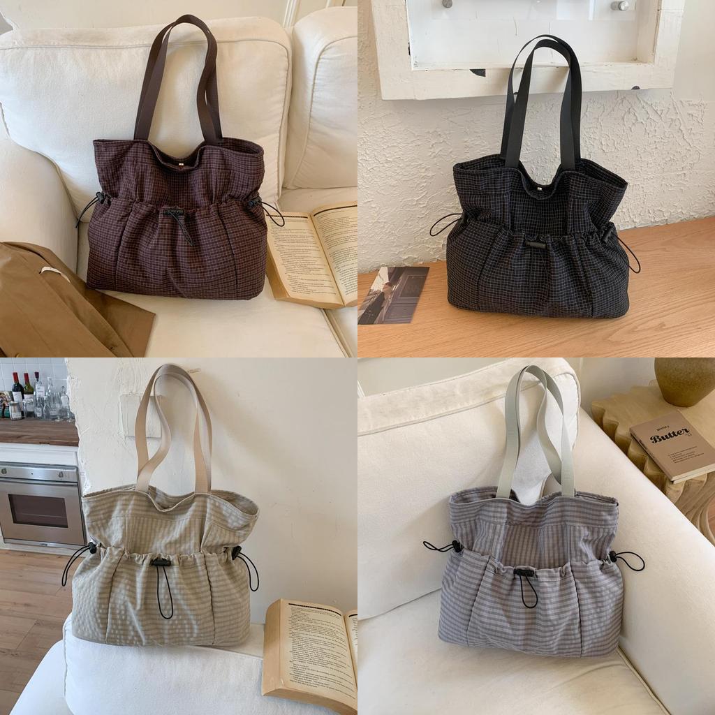 Nylon Casual Shoulder Bag With Wrinkled Design And Large Capacity For Travel And Daily Use