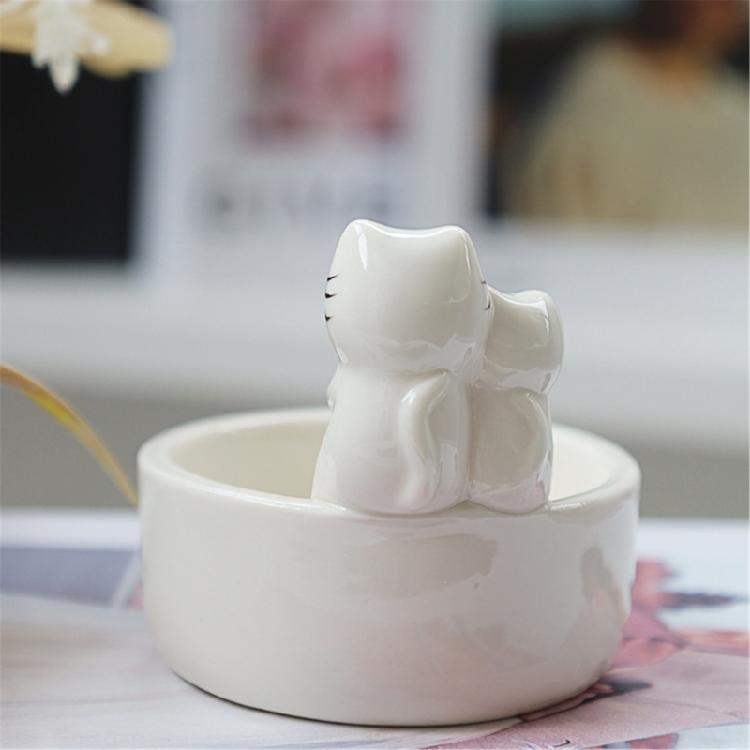 Romance Ceramics Cats Couple Tealight Holder Warming Paws Cats Candle Stand Candlestick for Home and Party Table Decors