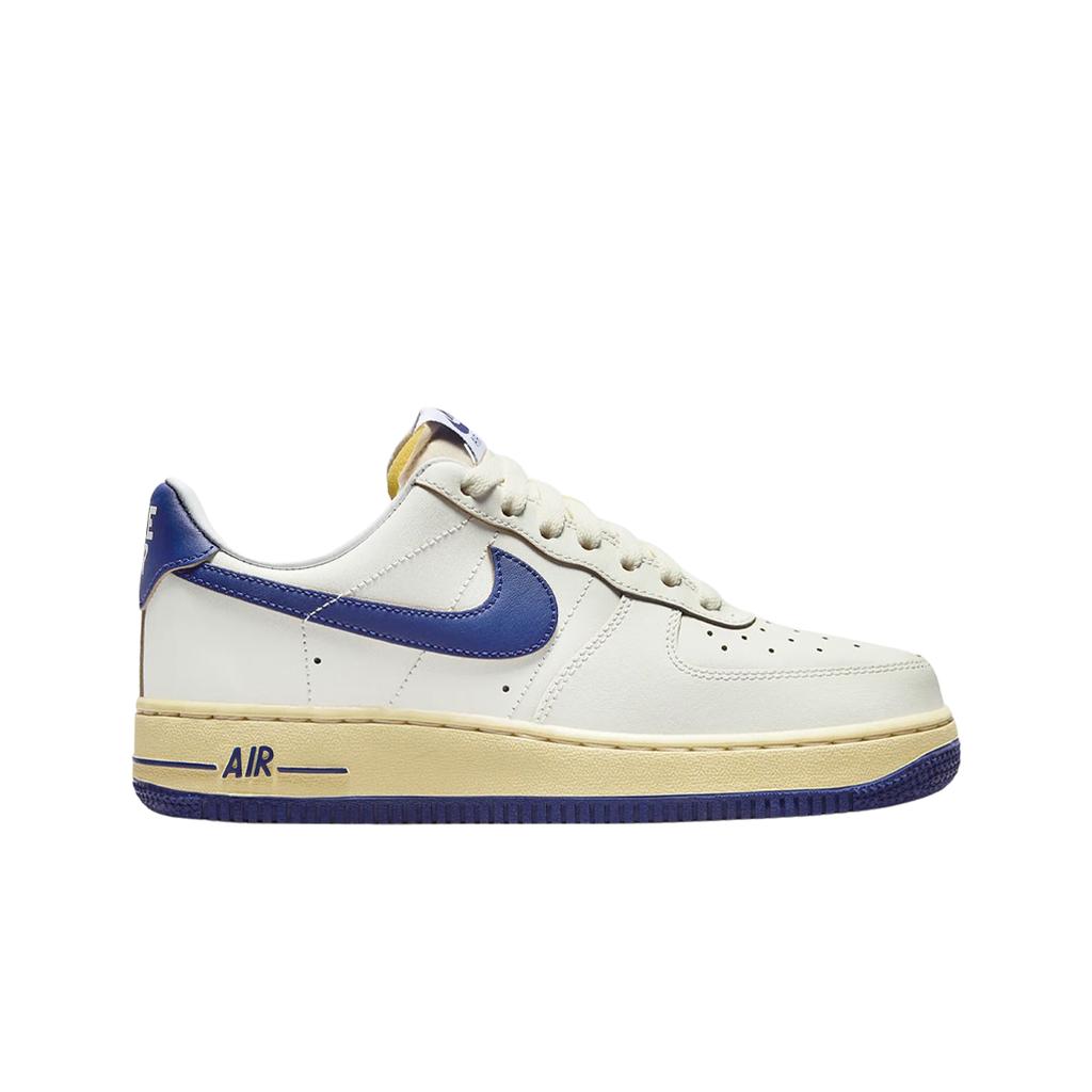 (w) Nike Air Force 1 '07 Sail Pale Vanilla