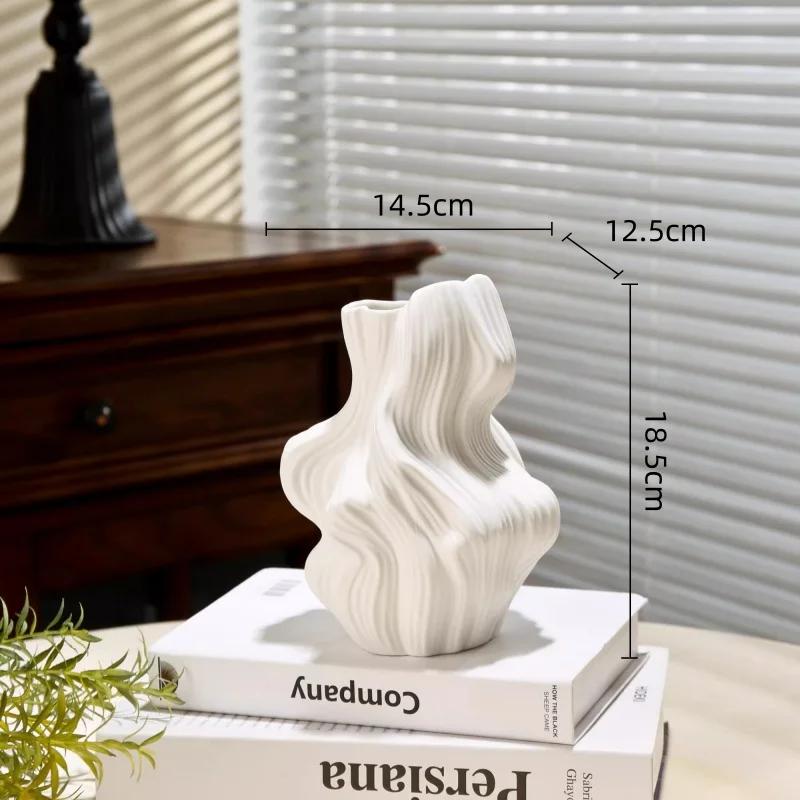 Creative Ceramic Vase Abstract Irregular Folds Handmade Spiral Porcelain Vase Ceramic Handicrafts Flower Vases Flowerpot Vases P