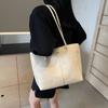 Retro large-capacity bag women's fashion new 2025 simple shoulder bag fashion premium tote bag