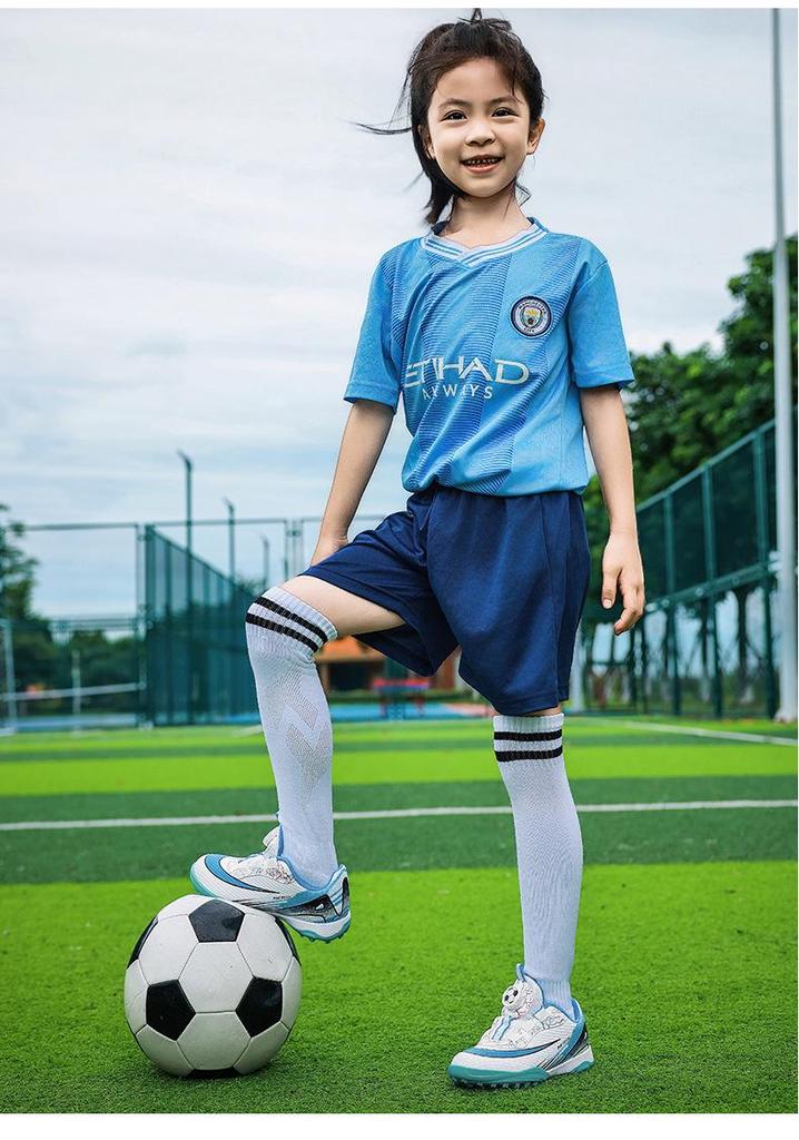 Unisex Youth Rotating Buckle Leather Football Training Shoes with Studs