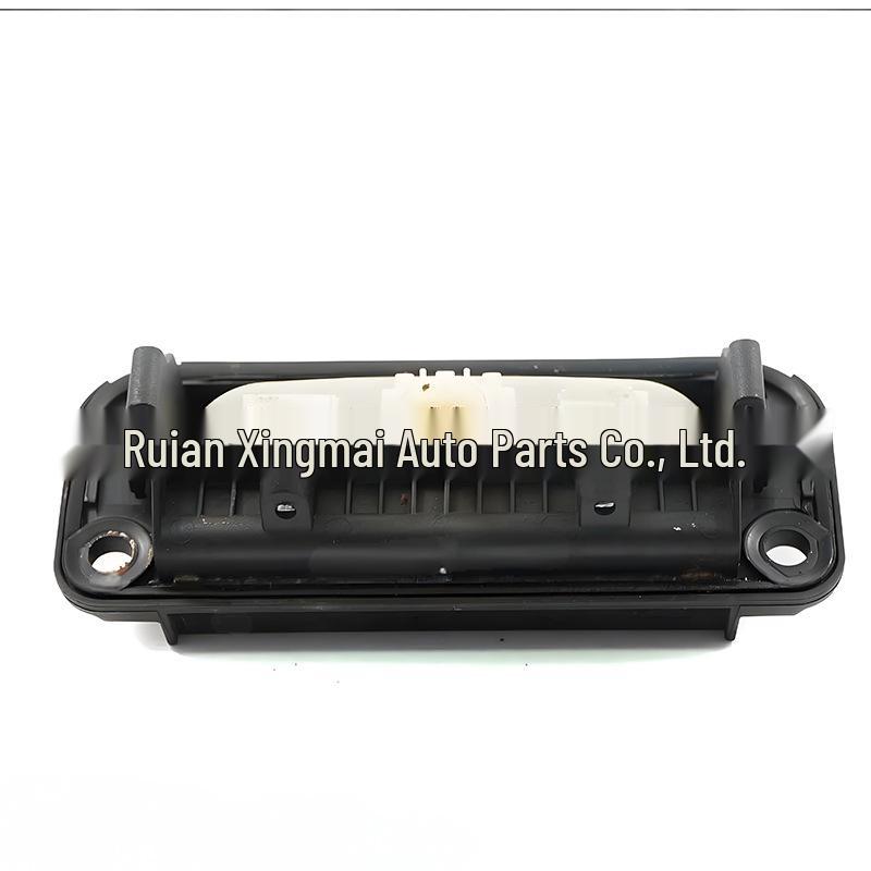 A2047500293 Mercedes-Benz C-Class W204 Trunk Lid Release Handle