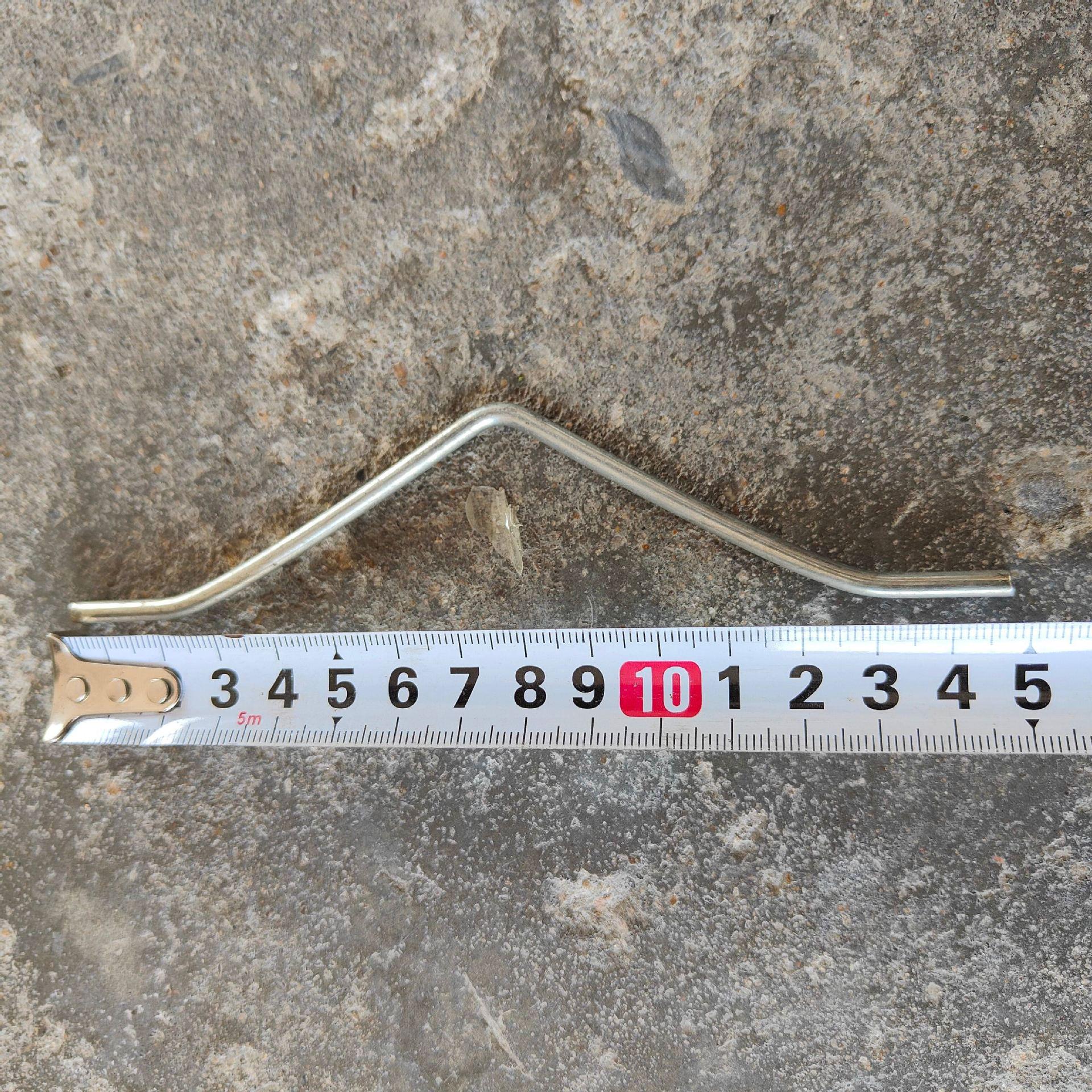 Shanghai Style Large Feed Bucket Bracket Screw for Livestock and Poultry