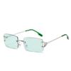 2020 randlose Sonnenbrille, Personalisierte quadratische Brille, Vielseitige Sonnenbrille mit kleinem Rahmen für Damen