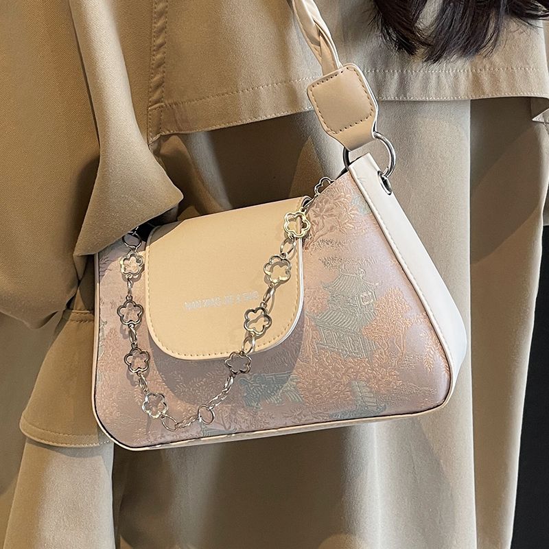 High-end Niche Handbag for Women, New Fashionable and Versatile Shoulder Bag, French-style Handbag