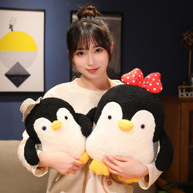 Adorable Stuffed Couple Penguin Dolls Lovely Animal Penguin Plushie Pillow Cute And Charming Hug Playthings designed for Children Girls Birth Date