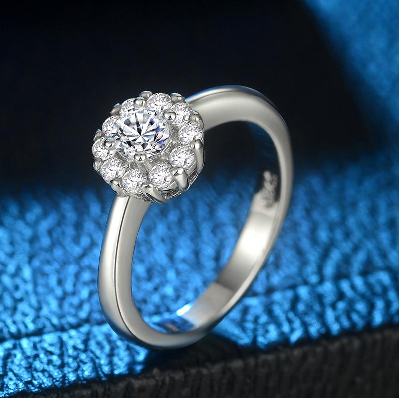 Custom Flower Ring - Elegant European & American Style Jewelry for Women