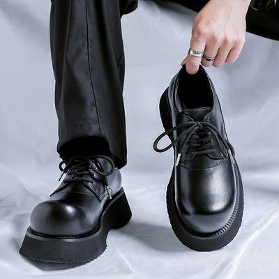 Sapatos clássicos