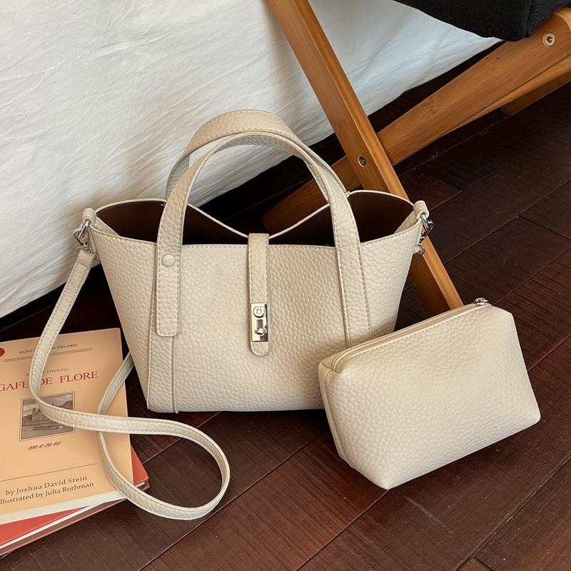 PU-Tragetasche Damen Mode Mini-Umhängetasche Lässig Tägliche Nutzung Crossbody-Handtasche mit Metallschnalle