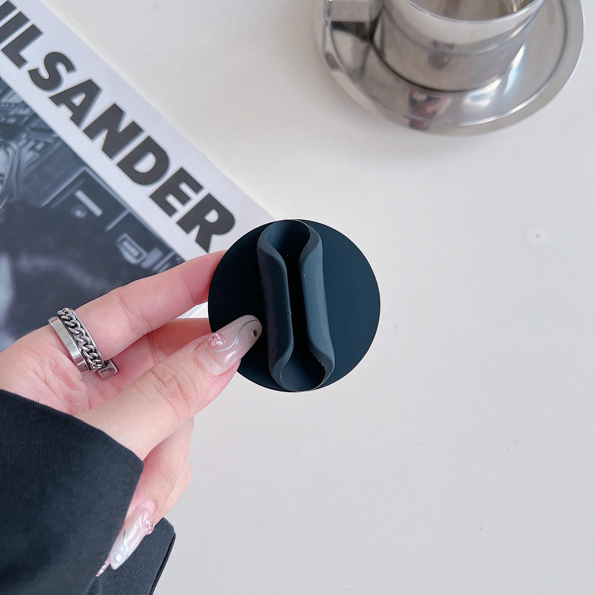 

Силиконовый чехол для телефона с 3M-адгезивом, держатель для губной помады и подставка