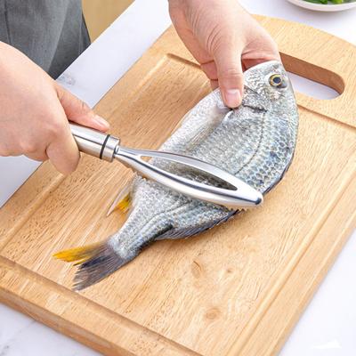 1/2Pcs Fish Scale Scraper Tool Stainless Steel Fish Cleaning Kit with Comfortable Non-Slip Handle Fish Descaler Sawtooth Remover for Home Kitchen