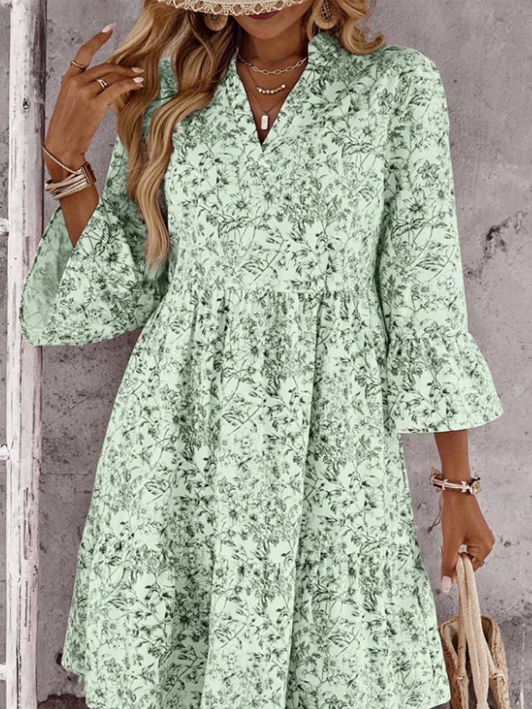 European & American Style Floral Bell Sleeve V-neck Midi Dress for Women