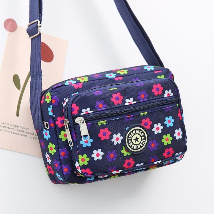 Korean Version Women's Shoulder Bag Sports and Leisure Bag Nylon Canvas Bag Multifunctional Crossbody Bag