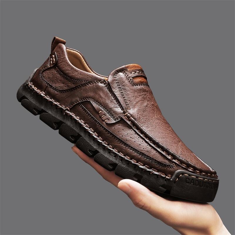 Fashion Comfortable Men's Soft-Soled Slip-On Flats Casual Leather Loafers Versatile Business Shoes Non-Slip Male Hiking Shoes Moccasins