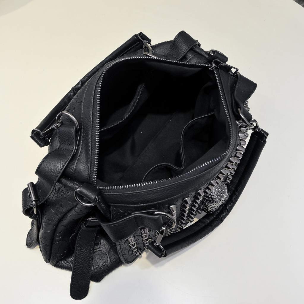 Trendy and Versatile Skull Head Bag, New European and American Minimalist Rivet Tote Bag, Stylish Handheld Shoulder Bag