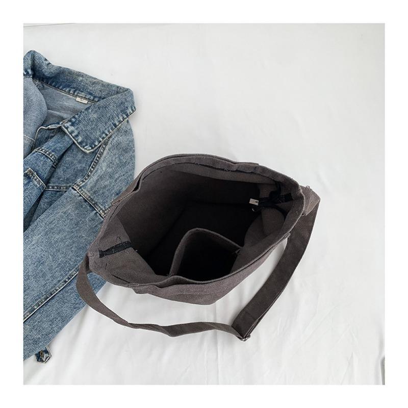 Canvas Bag Women Shoulder Crossbody Bag Letter Print Cloth Bag College Student Class Tutoring Artistic Minimalist Large Capacity