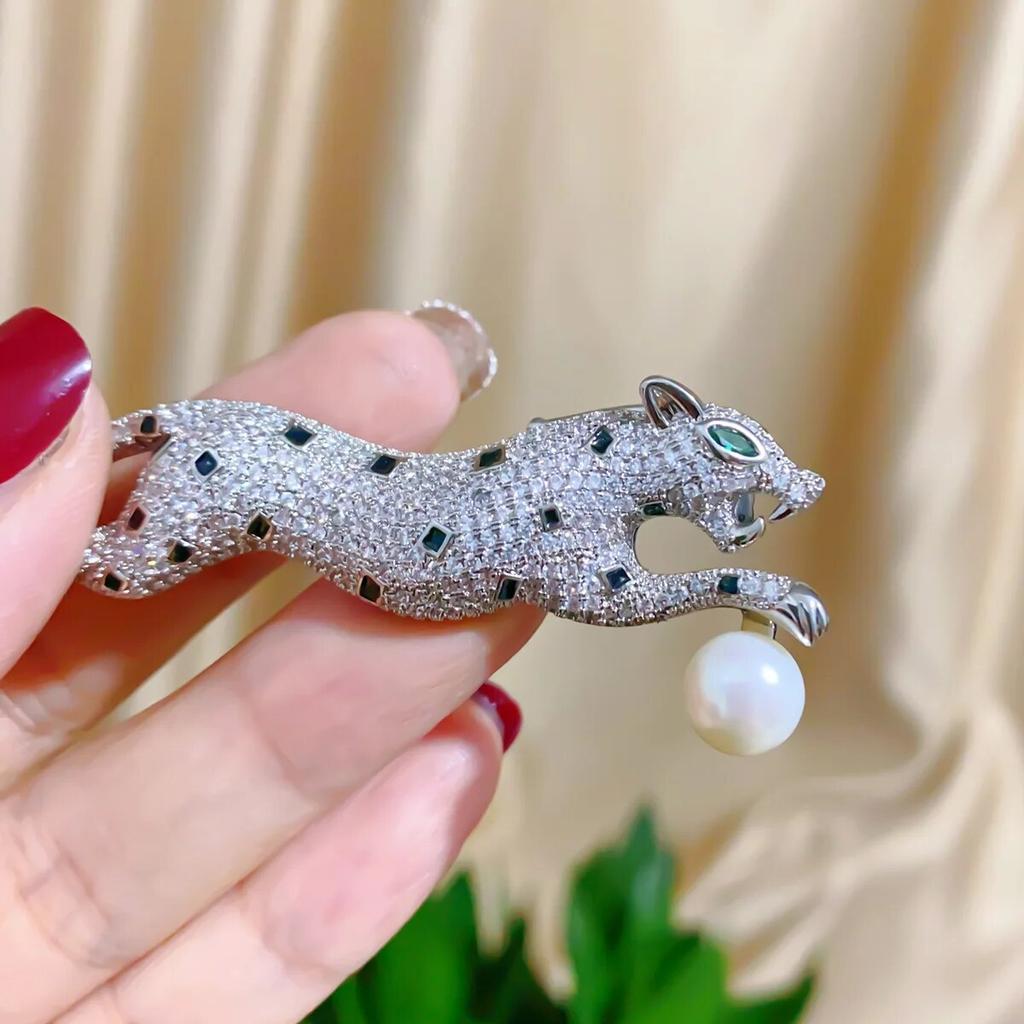 Broche Fantaisie Zèbre élégante - Noir, Blanc, Or - Neuf Avec étiquettes